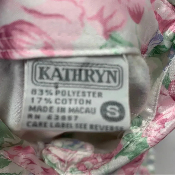 Kathryn  Satin  Nightshirt Small  Pink Floral Button Front Soft Lining Short Slv - Picture 6 of 10